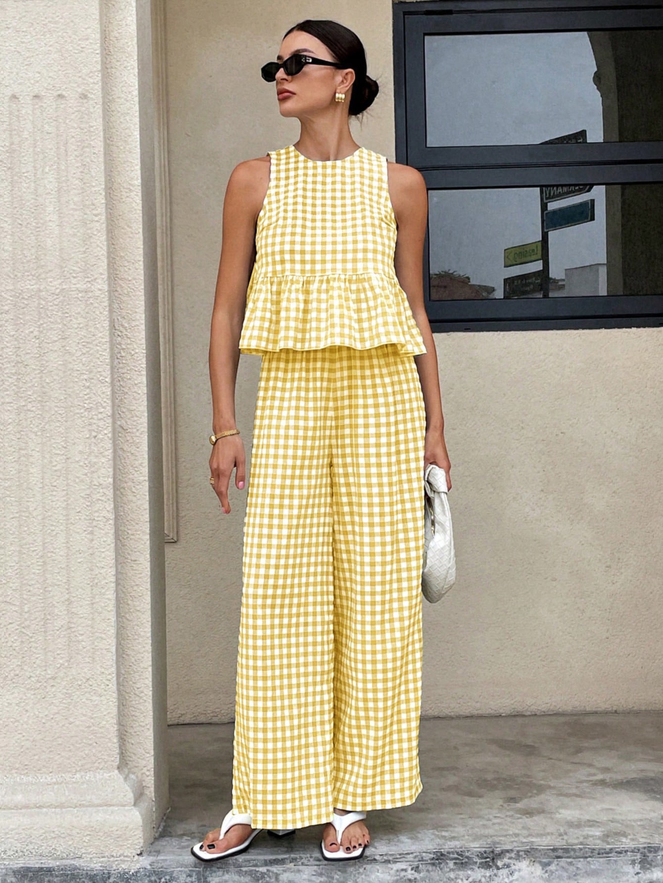 Womens Casual Crew-neck Sleeveless Top With Ruffled Hem And Straight-leg Pants