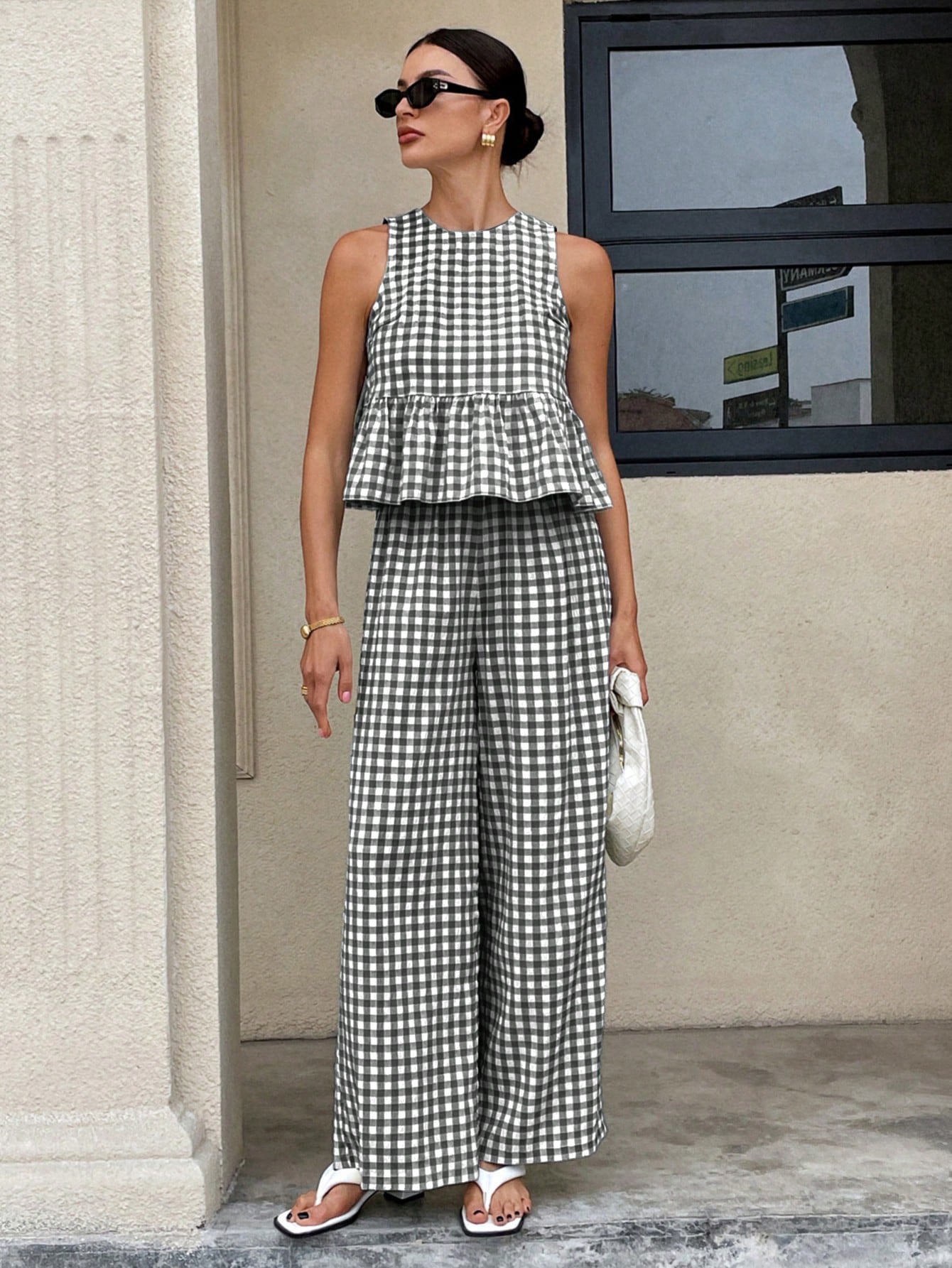 Womens Casual Crew-neck Sleeveless Top With Ruffled Hem And Straight-leg Pants