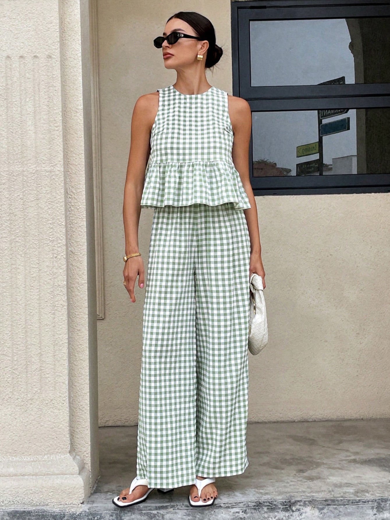 Womens Casual Crew-neck Sleeveless Top With Ruffled Hem And Straight-leg Pants